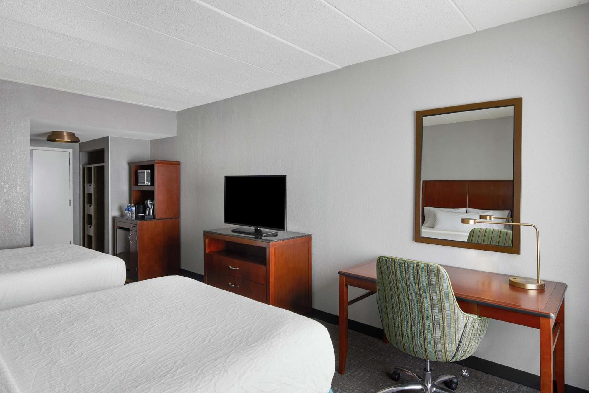Hilton Garden Inn Allentown West Breinigsville Exterior photo
